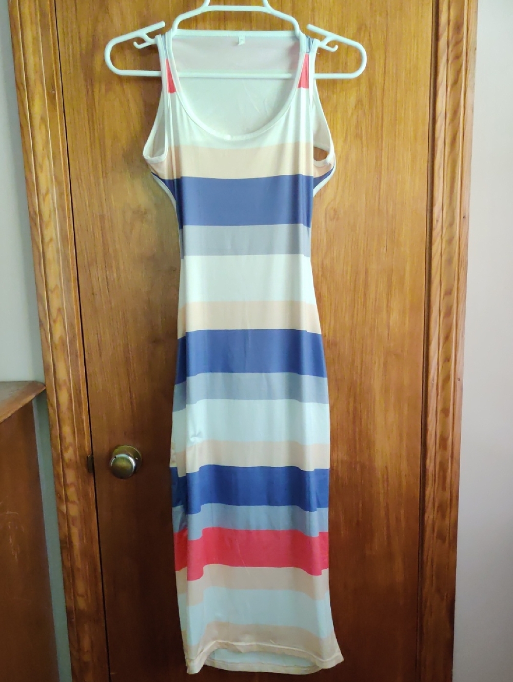 Sleeveless Open Back Maxi Dress